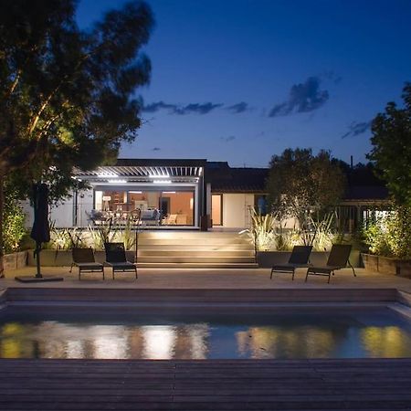 Villa Des Jacinthes Tarascon Exteriör bild