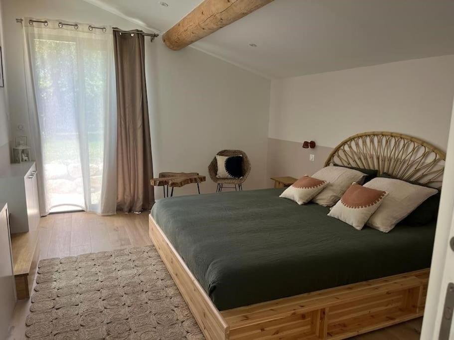 Villa Des Jacinthes Tarascon Exteriör bild